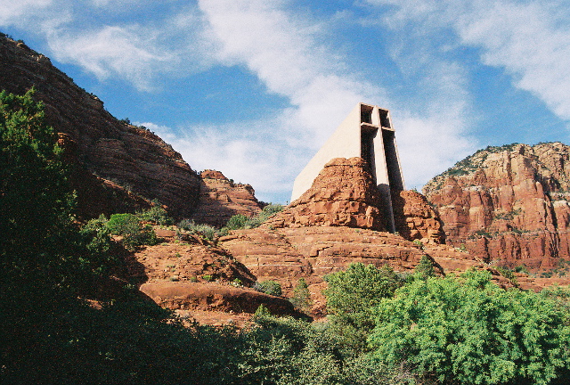 chapel of the holy cross