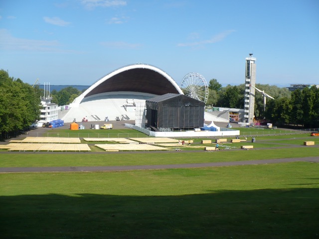 song festival grounds