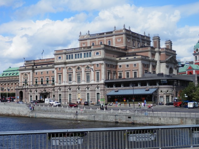 opera house