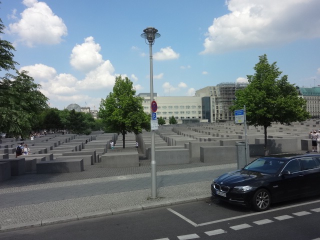 holocaust memorial