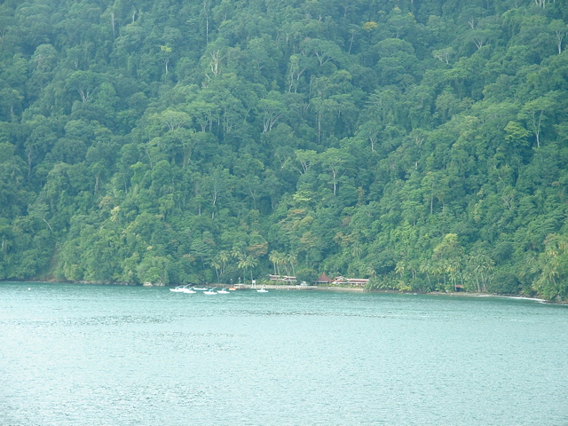 sailing in Golfo Dulce