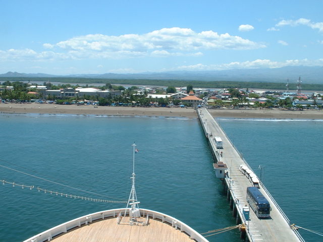 puntarenas pier