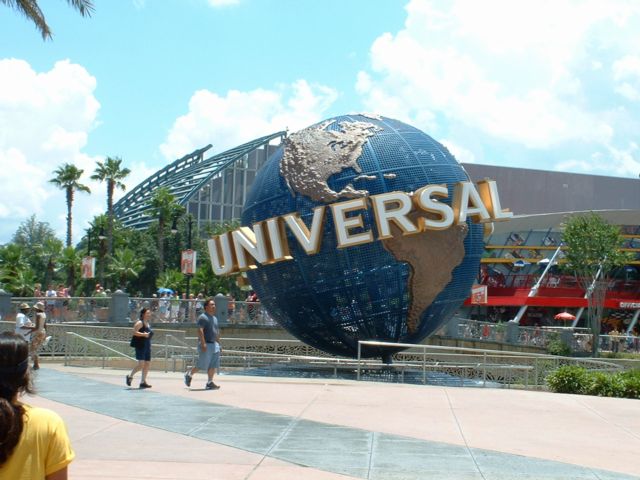 Universal Logo